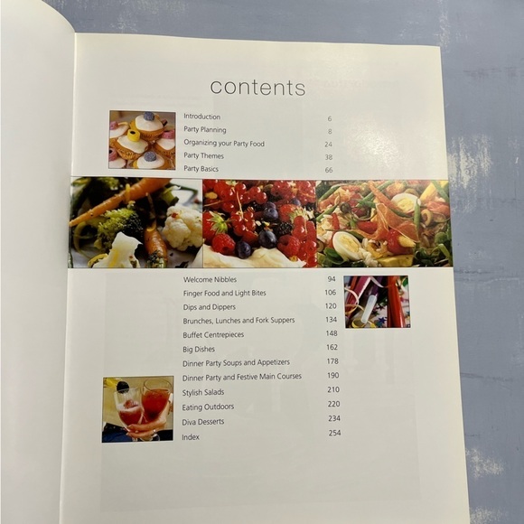 Cookbook Party Food Softcover Book 256 pages - Picture 4 of 7